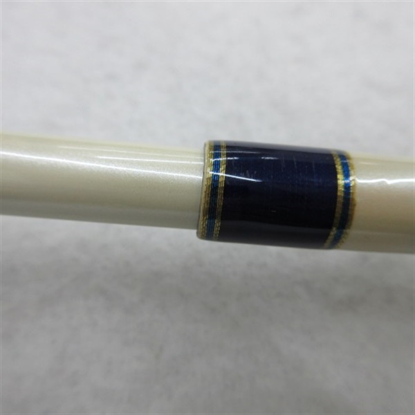 ホワイトプレミアムＢ－６３３Ｒ